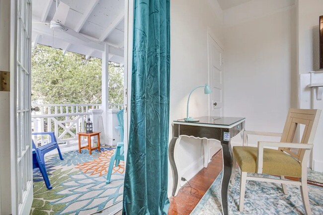 7922 Sycamore St in New Orleans, LA - Building Photo - Building Photo