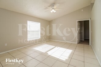 6528 Viewpoint Ct in Orlando, FL - Foto de edificio - Building Photo