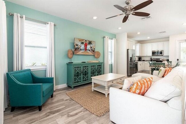 8065 Knee Deep Rd in Kissimmee, FL - Building Photo - Building Photo