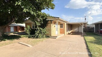 4411 31st St in Lubbock, TX - Building Photo