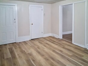 325 N Laurel St in Bridgeton, NJ - Building Photo - Building Photo