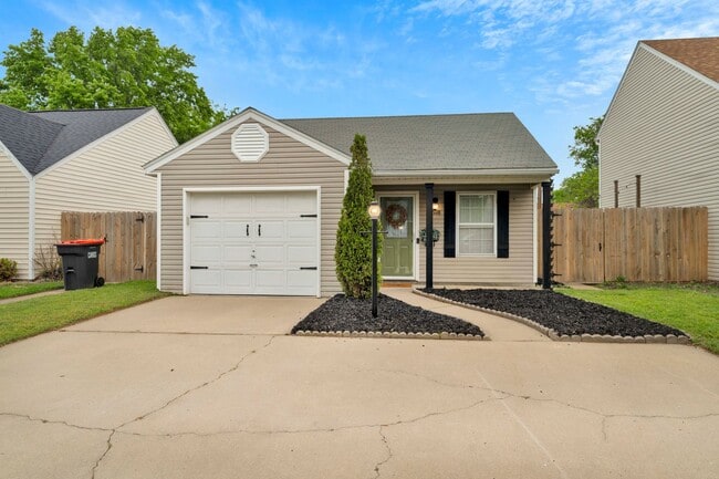 2110 Blueberry Ln in Springdale, AR - Building Photo - Building Photo