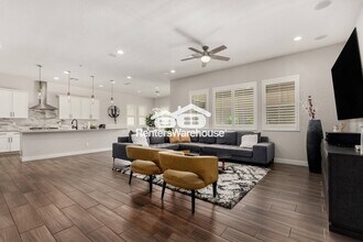 7230 W Pinnacle Vista Dr in Peoria, AZ - Building Photo - Building Photo