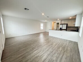 7426 Silos Rdg in San Antonio, TX - Building Photo - Building Photo