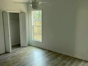 403 Bayview Dr in Georgetown, SC - Foto de edificio - Building Photo