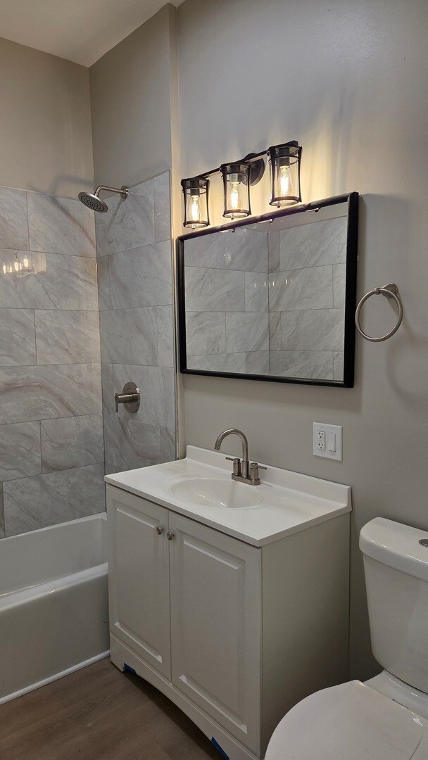 3049 N Avers Ave in Chicago, IL - Building Photo - Building Photo