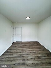 5823 Pemberton St in Philadelphia, PA - Building Photo - Building Photo