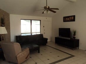 1301 Ellington Dr in Mesquite, TX - Building Photo - Building Photo