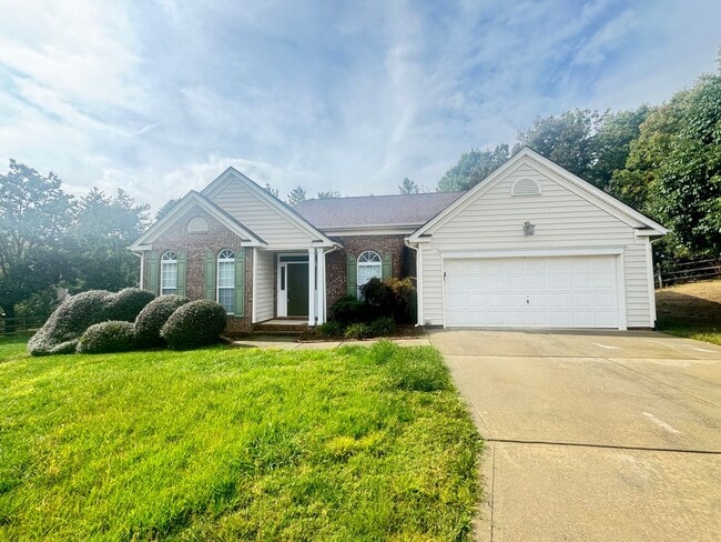 912 Woodglen Ct in Kannapolis, NC - Building Photo - Building Photo