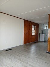 73 Longwood Ave in Wareham, MA - Building Photo - Building Photo