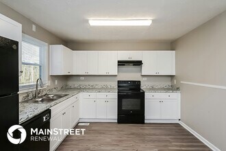 4975 Manor Dr SW in Stone Mountain, GA - Building Photo - Building Photo