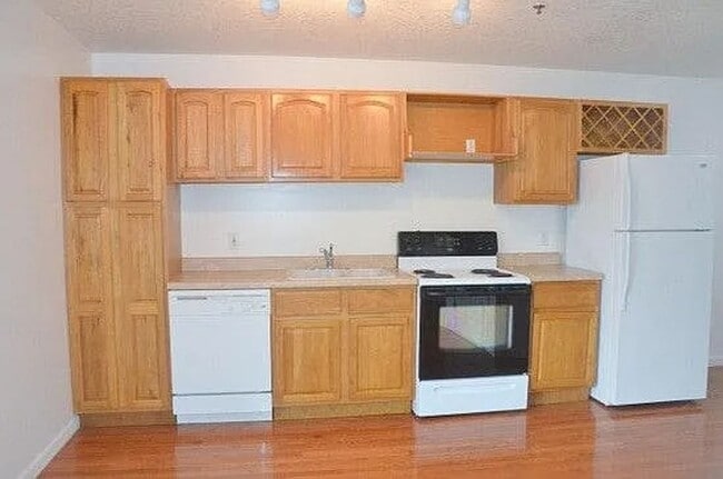 411 E Scott St in Kirksville, MO - Building Photo - Building Photo