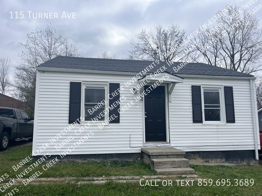 115 Turner Ave in Lancaster, KY - Building Photo