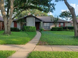 629 Phillips Dr in Coppell, TX - Building Photo