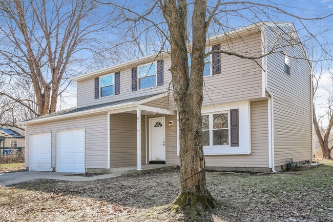 8715 Timberwood Dr in Indianapolis, IN - Building Photo - Building Photo