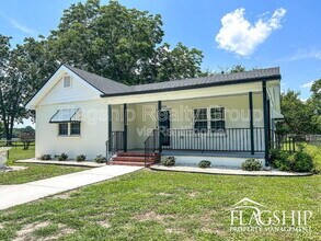 309 S Pender St in Fremont, NC - Building Photo - Building Photo