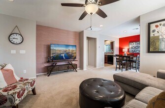 9136 Silk Threads Ave in Las Vegas, NV - Building Photo - Building Photo