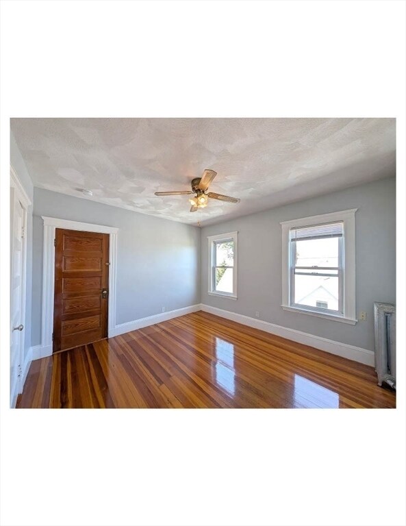 26 Sycamore St in Somerville, MA - Building Photo - Building Photo