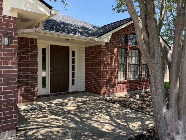 1505 Richland Ct N