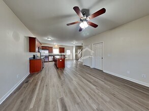 140 Abbey Rd in Lebanon, TN - Foto de edificio - Building Photo