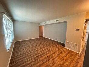 214 Haverford Dr in San Antonio, TX - Building Photo - Building Photo