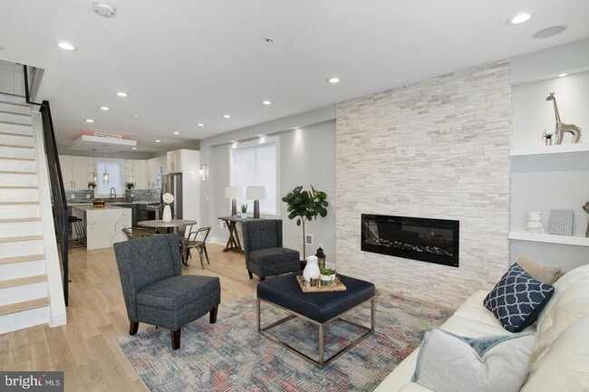 property at 2601 Memphis St