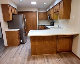 702 Raymond St in Somerset, WI - Building Photo - Building Photo