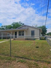 5003 Lark Ave in San Antonio, TX - Building Photo - Building Photo