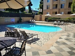 3520 Lebon Dr, Unit 5123 in San Diego, CA - Building Photo - Building Photo