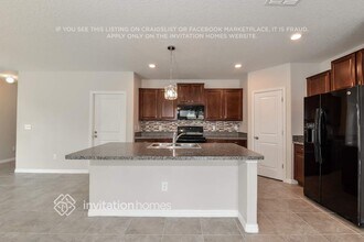 129 Cascade Bend Dr in Ruskin, FL - Building Photo - Building Photo