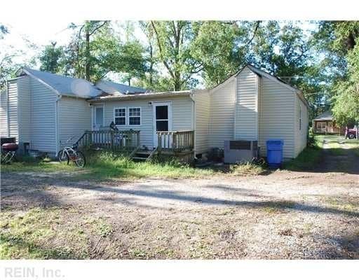 2043 Maywood St in Chesapeake, VA - Building Photo - Building Photo