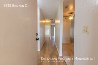 2538 Banyan Dr in Lodi, CA - Building Photo - Building Photo