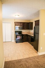 614 W Mt Vernon St in Springfield, MO - Building Photo - Building Photo