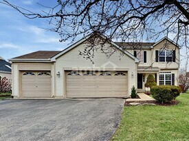 10620 Rushmore Ln in Huntley, IL - Building Photo