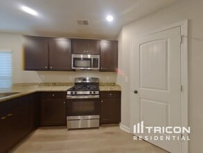 110 Bridgemill Dr in Covington, GA - Building Photo - Building Photo