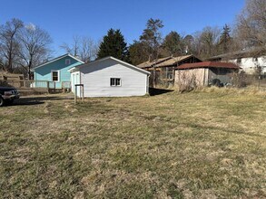 17 Killian Rd in Asheville, NC - Building Photo - Building Photo