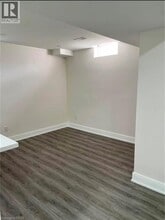 401 OLD MUD St in Hamilton, ON - Building Photo - Building Photo