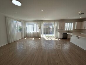 772 Carnation Dr in Vacaville, CA - Building Photo - Building Photo