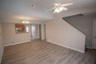 1413 Greensboro Dr in Columbia, MO - Building Photo - Building Photo