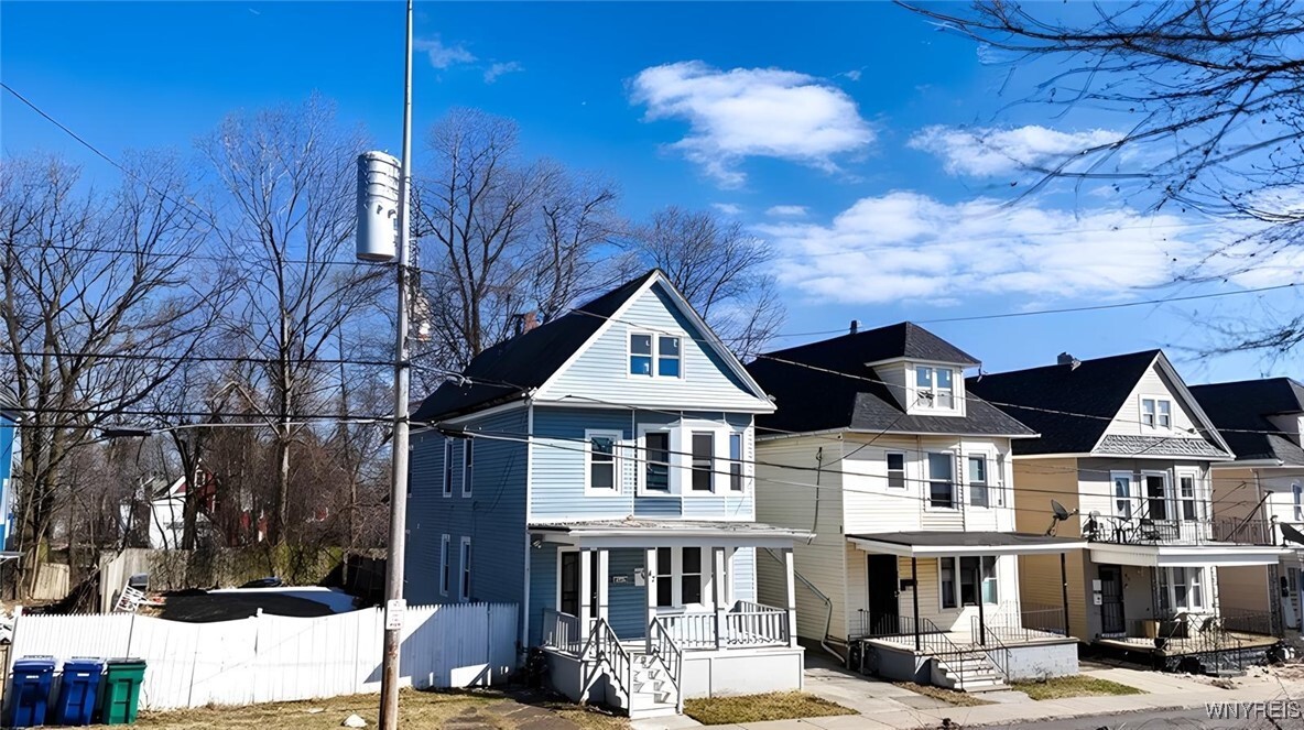 47 Earl Pl in Buffalo, NY - Building Photo