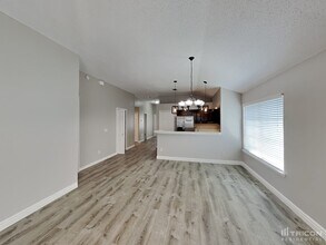 7727 Mystic Point Ct W in Jacksonville, FL - Building Photo - Building Photo