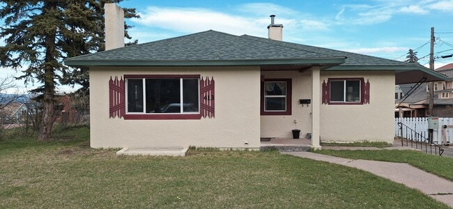 property at 413 Dearborn Ave