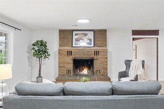 701 NW Ford Ln in Bentonville, AR - Building Photo - Building Photo