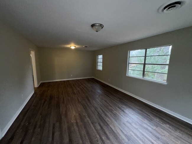 4625 Tennyson St in Jackson, MS - Building Photo - Building Photo