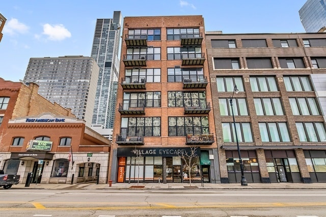 property at 1243 S Wabash Ave