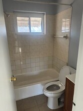 5006 Roseld Ct in Oxon Hill, MD - Building Photo - Building Photo