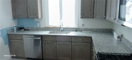 38 Crossfield Rd in Rochester, NY - Building Photo - Building Photo