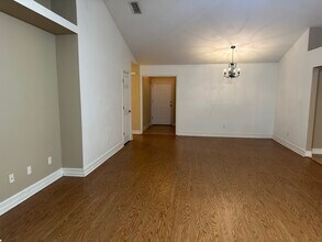 2382 Heathrow Dr in Tallahassee, FL - Building Photo - Building Photo