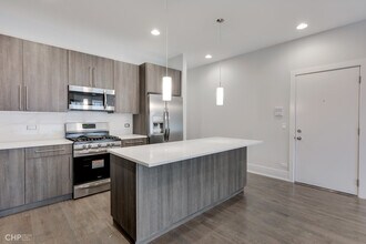 1716 N California Ave in Chicago, IL - Building Photo - Building Photo