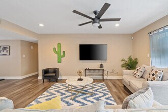 10819 Hayward Ave-Unit -ID1249813P in Glendale, AZ - Building Photo - Building Photo